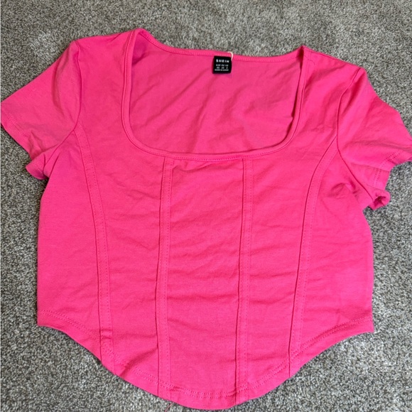 Shein pink crop top - Picture 1 of 3